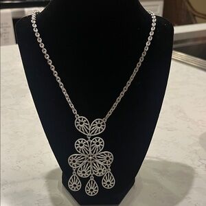 Elegant Silver Necklace